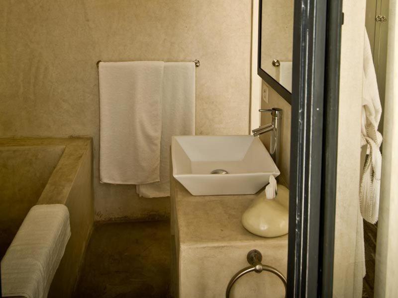 Riad First Marrakesch Zimmer foto